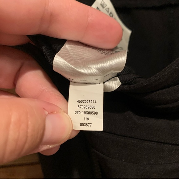 Chico's ZENERGY UPF Neema Side-Pocket Crop Pants Black Size 2 [U.S. 12] - Picture 15 of 15